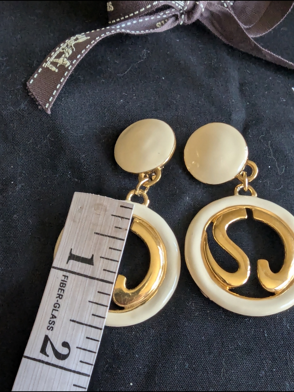 St. John Gold and Cream Circular Drop Earrings - Picture 10 of 10